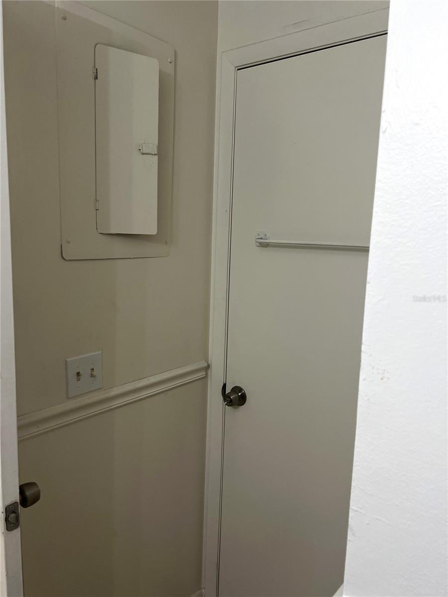 PINE SHADOWS CONDO PH 06 - Residential