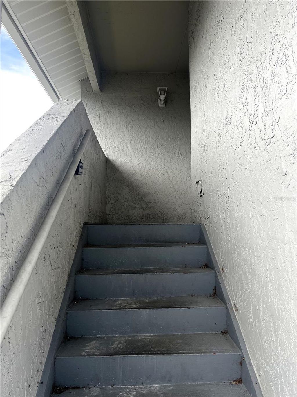 Photo of 4400 White Pine Avenue #70-4, Orlando, FL 32811 (MLS # O6397153)