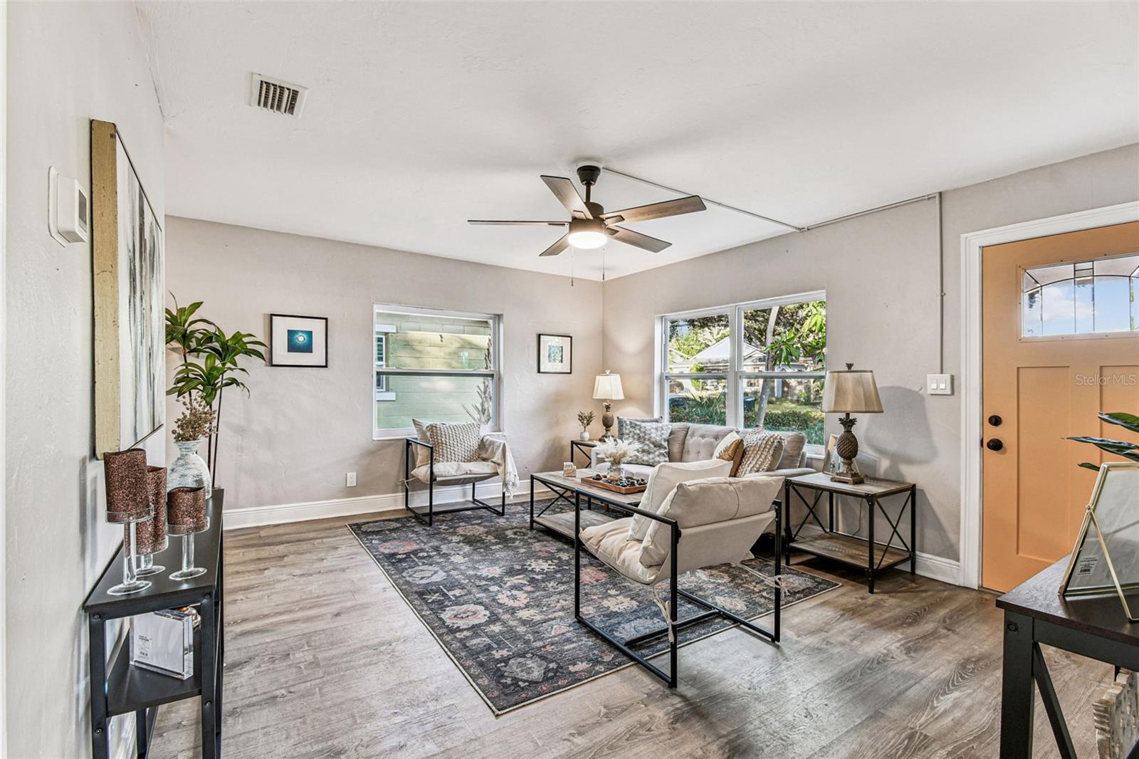 LAKEVIEW GROVE - Residential