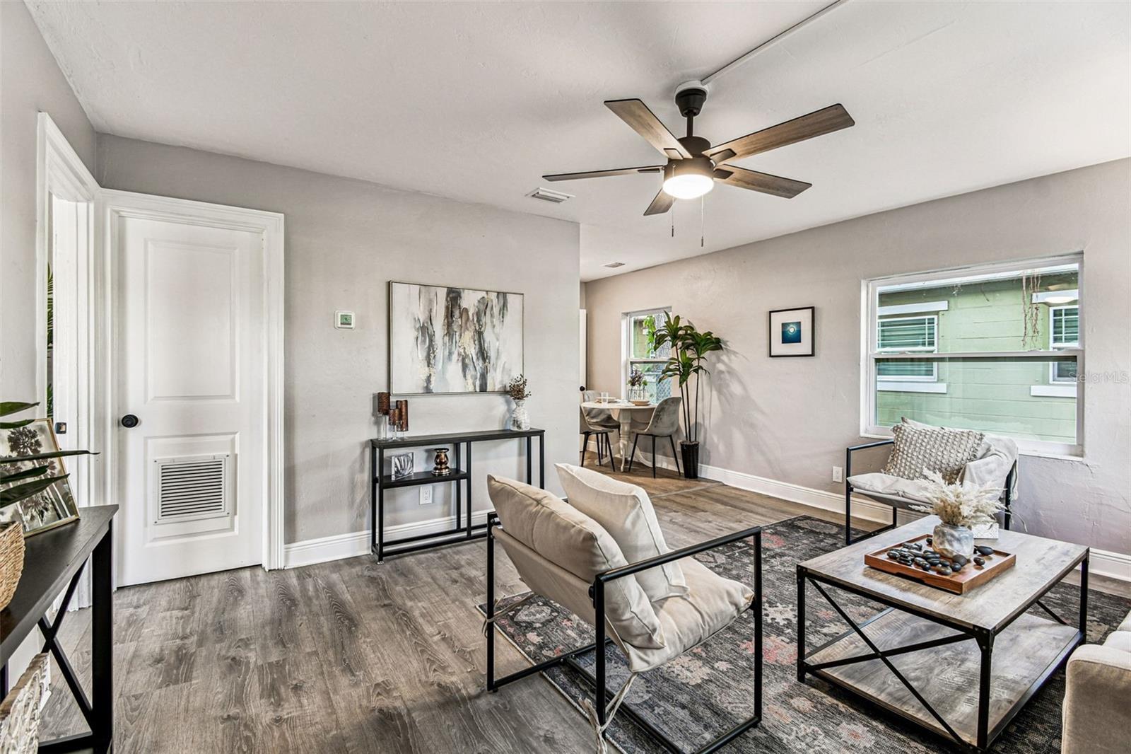 LAKEVIEW GROVE - Residential