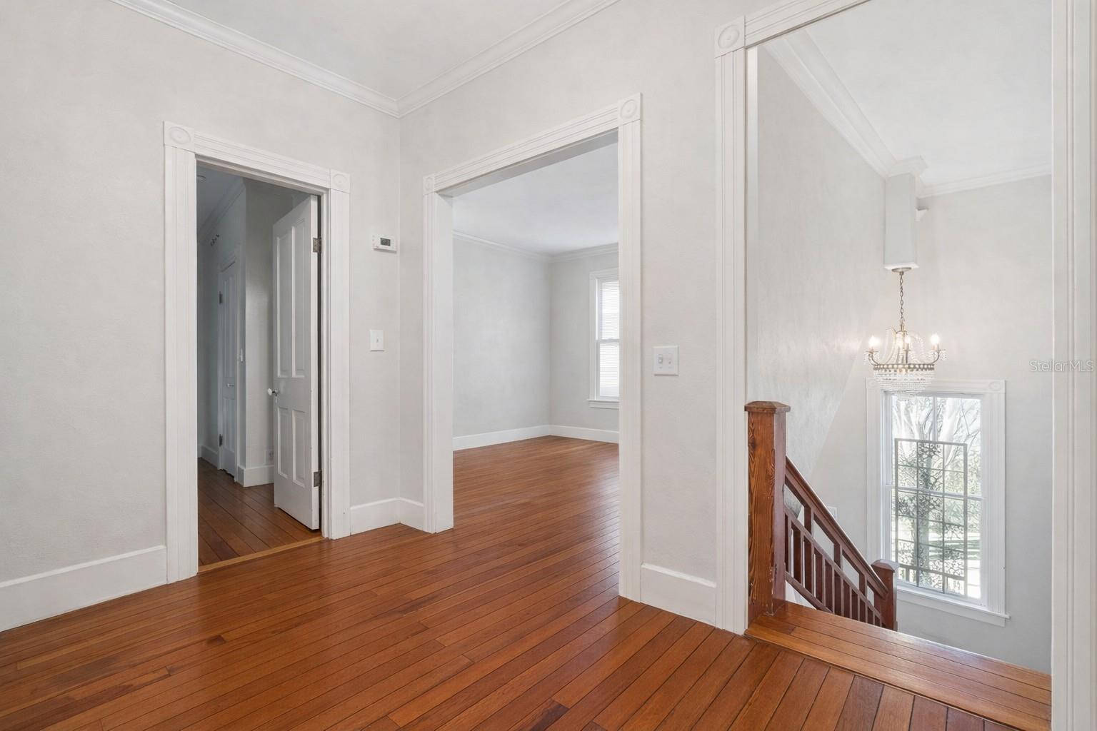 LAKE HELEN - Residential