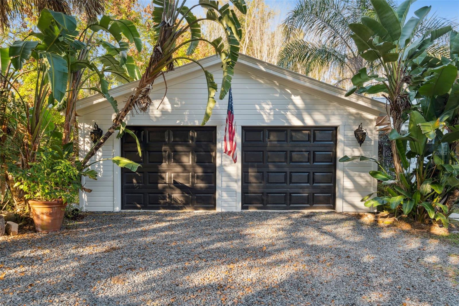 LAKE HELEN - Residential