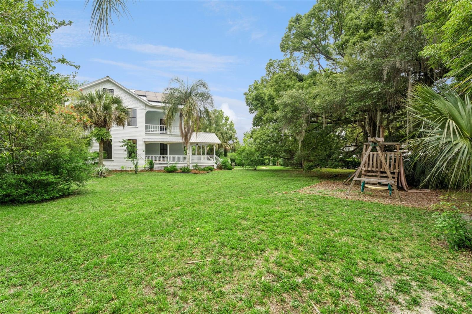 LAKE HELEN - Residential