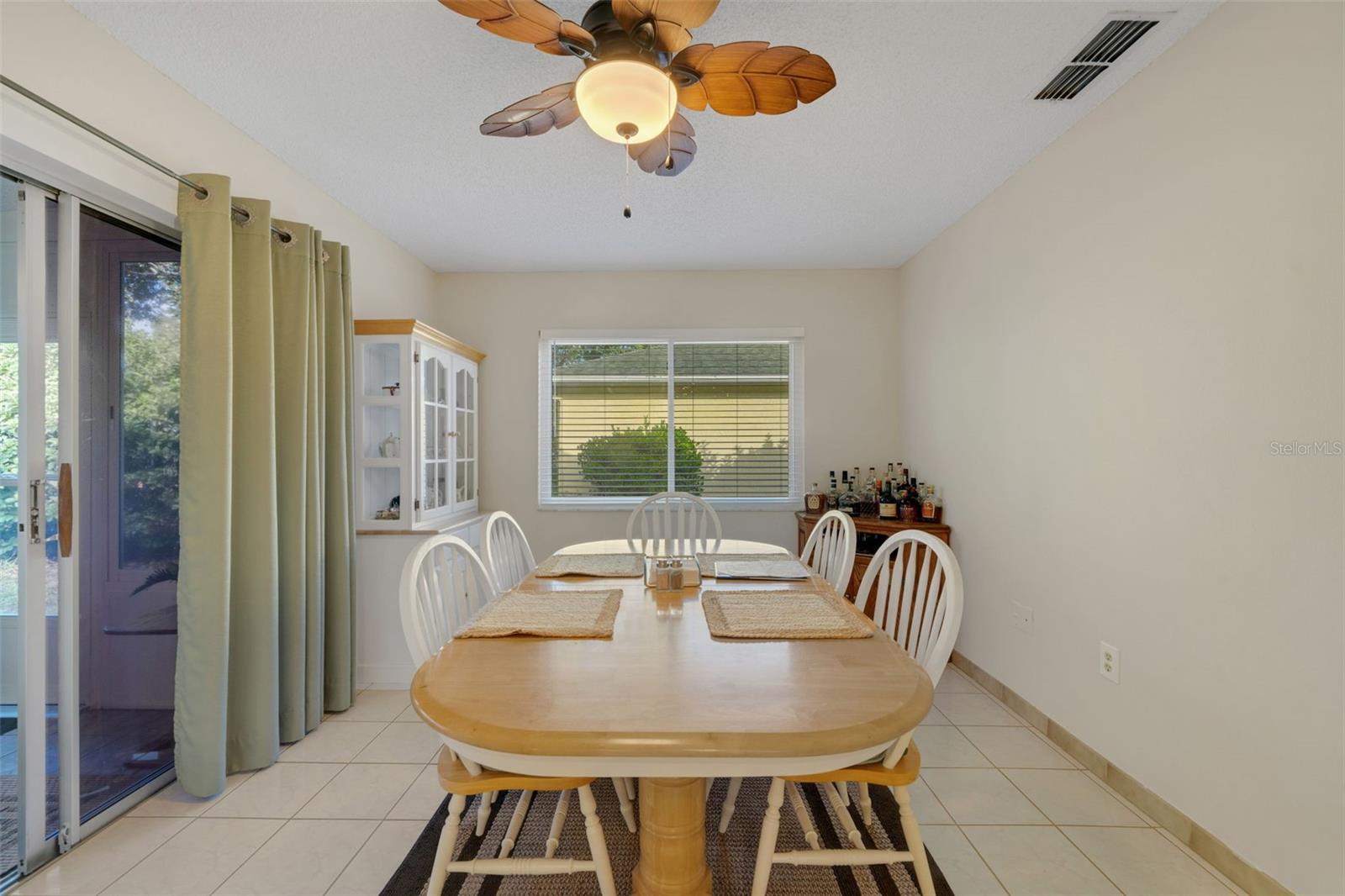 HERITAGE LAKE - Residential