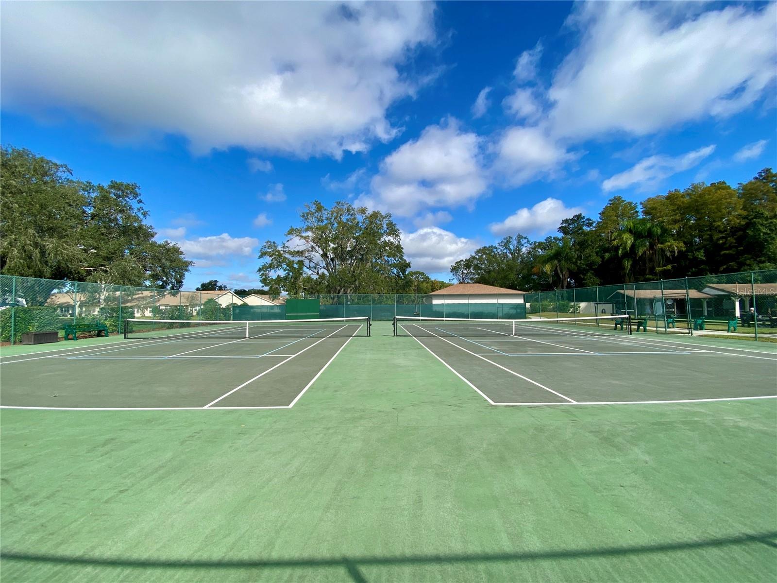 HERITAGE LAKE - Residential