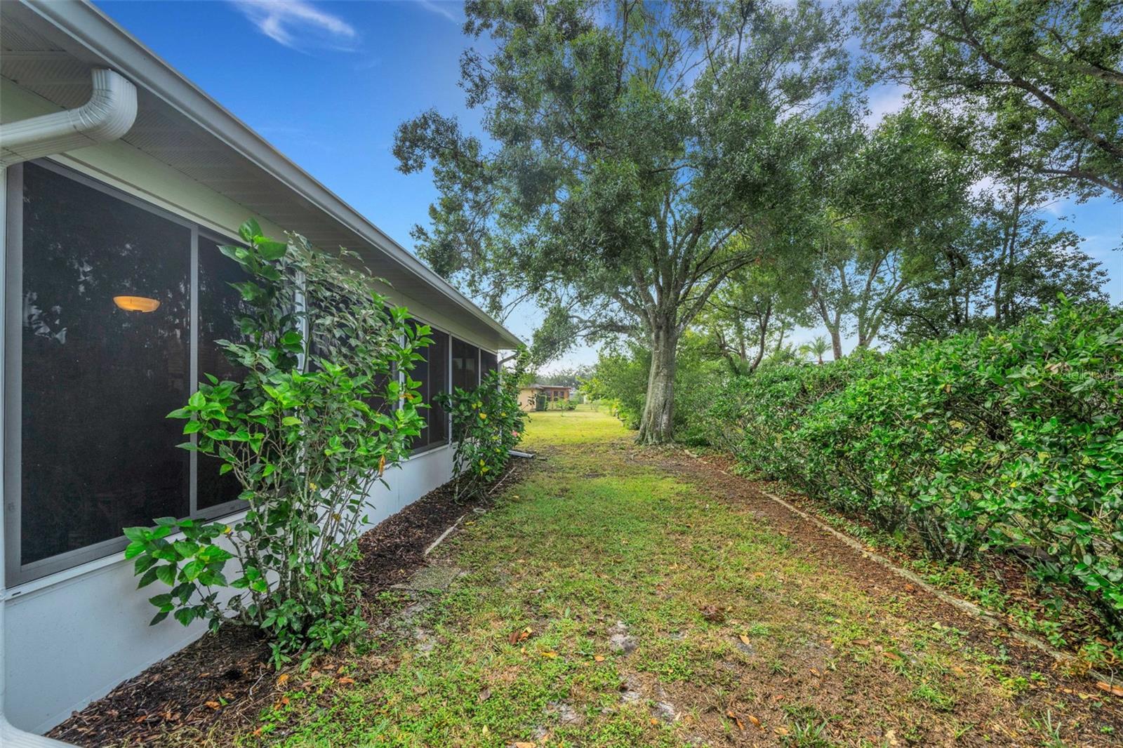 HERITAGE LAKE - Residential