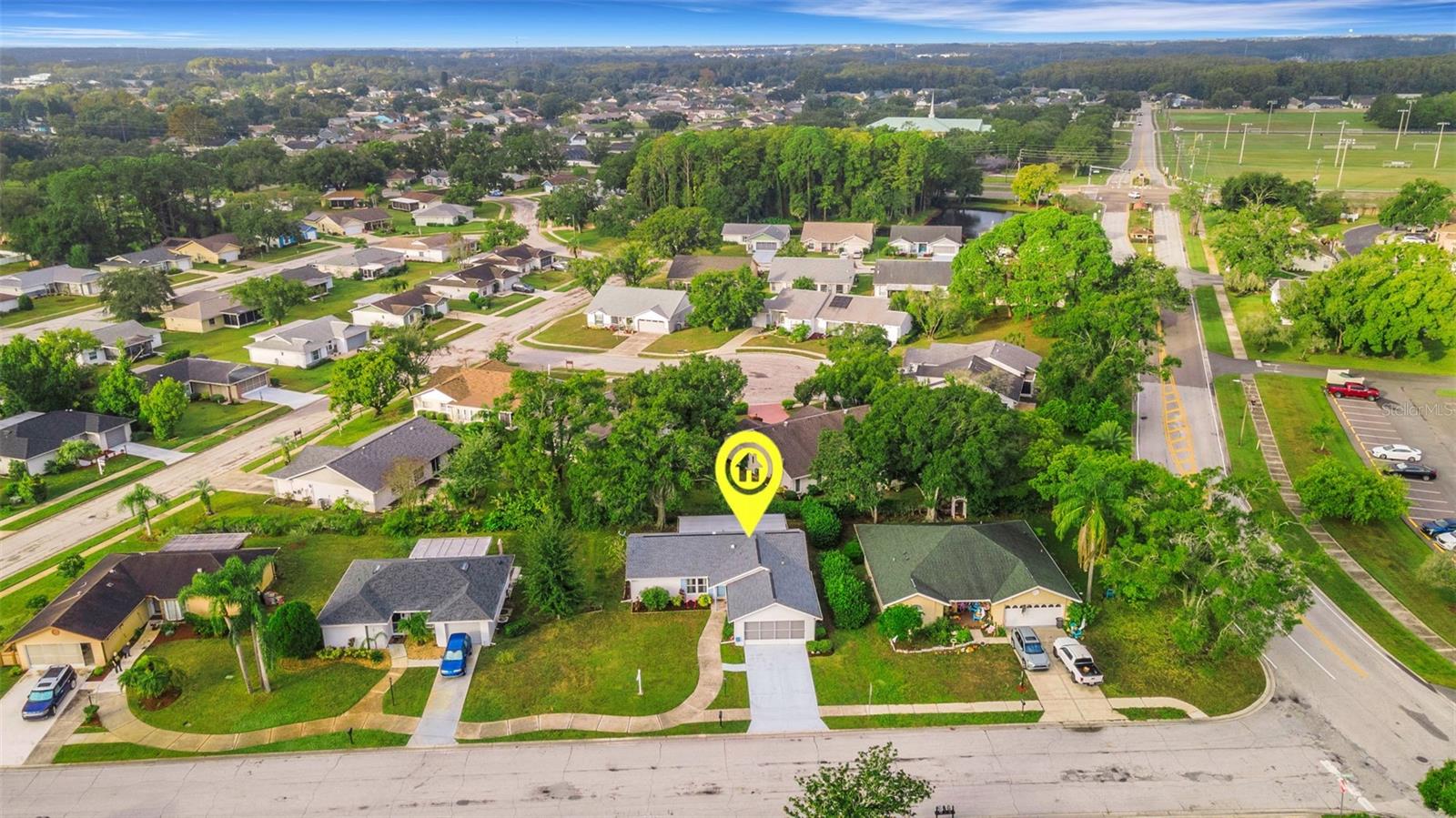 HERITAGE LAKE - Residential