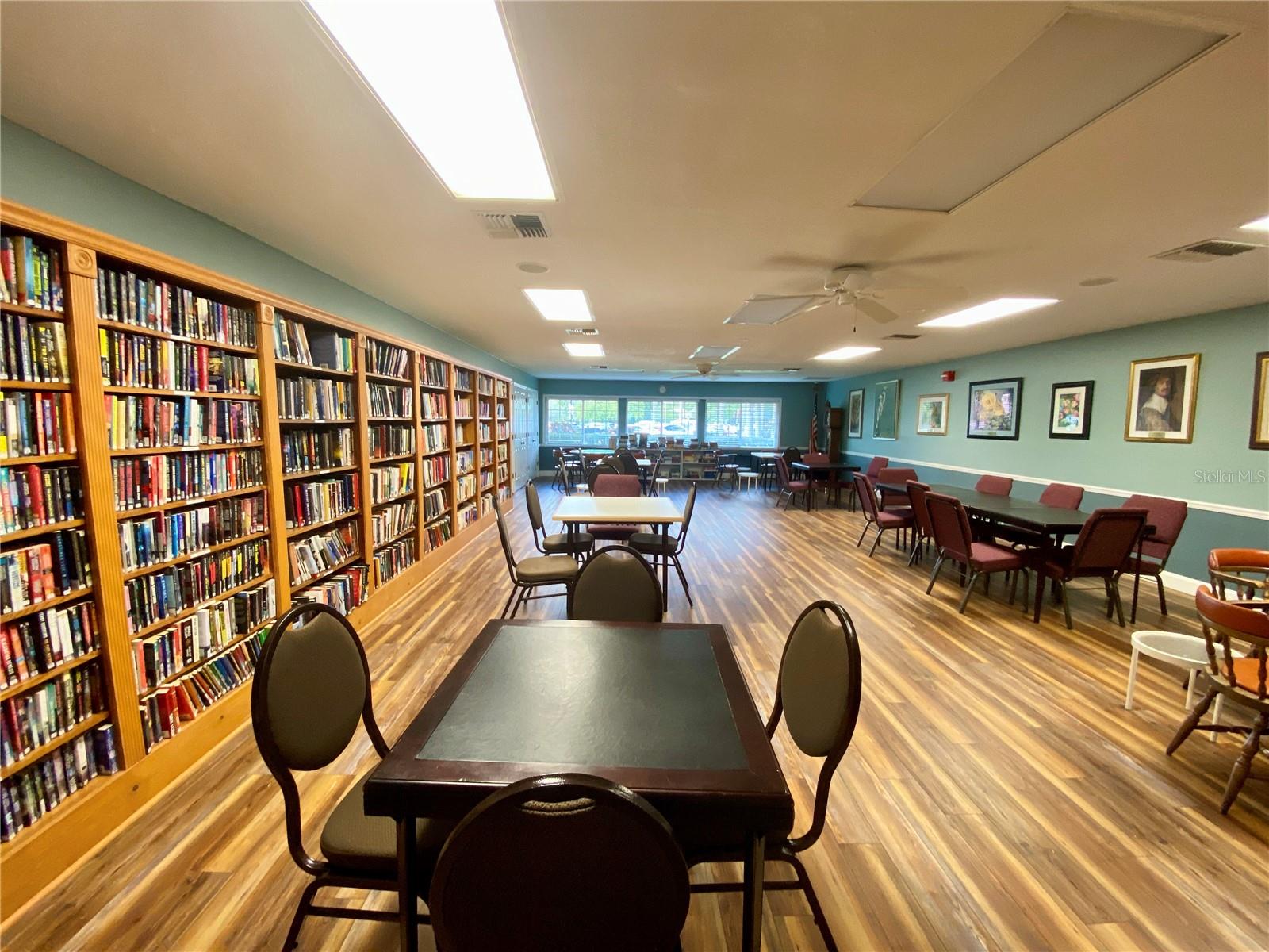 HERITAGE LAKE - Residential