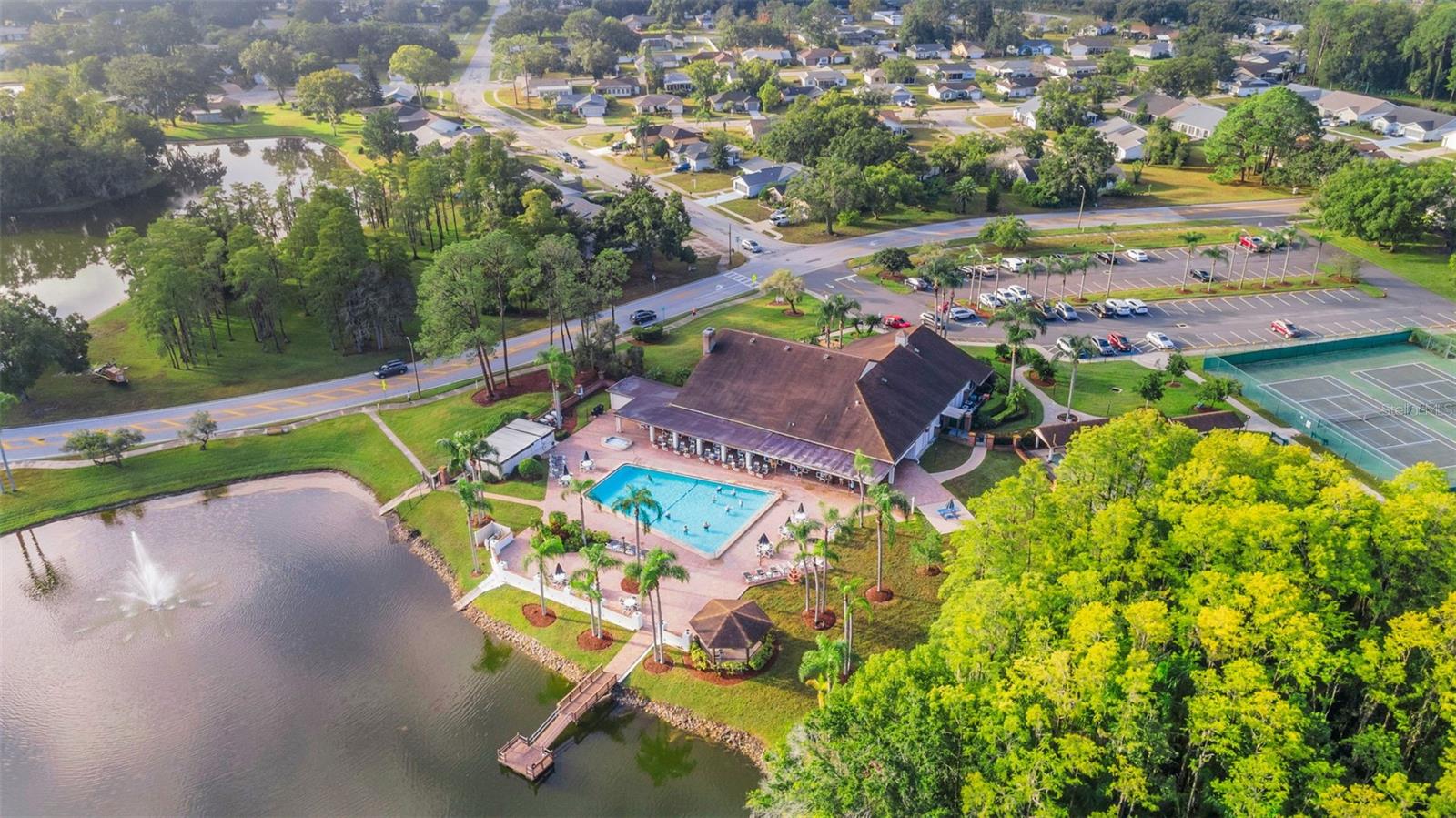 HERITAGE LAKE - Residential