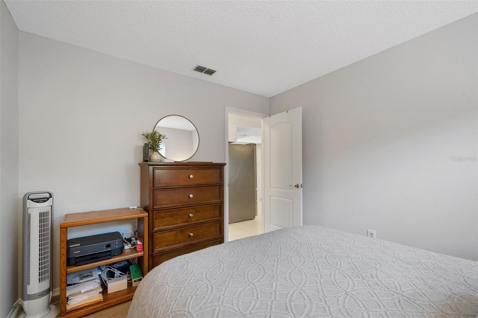 HERITAGE LAKE - Residential