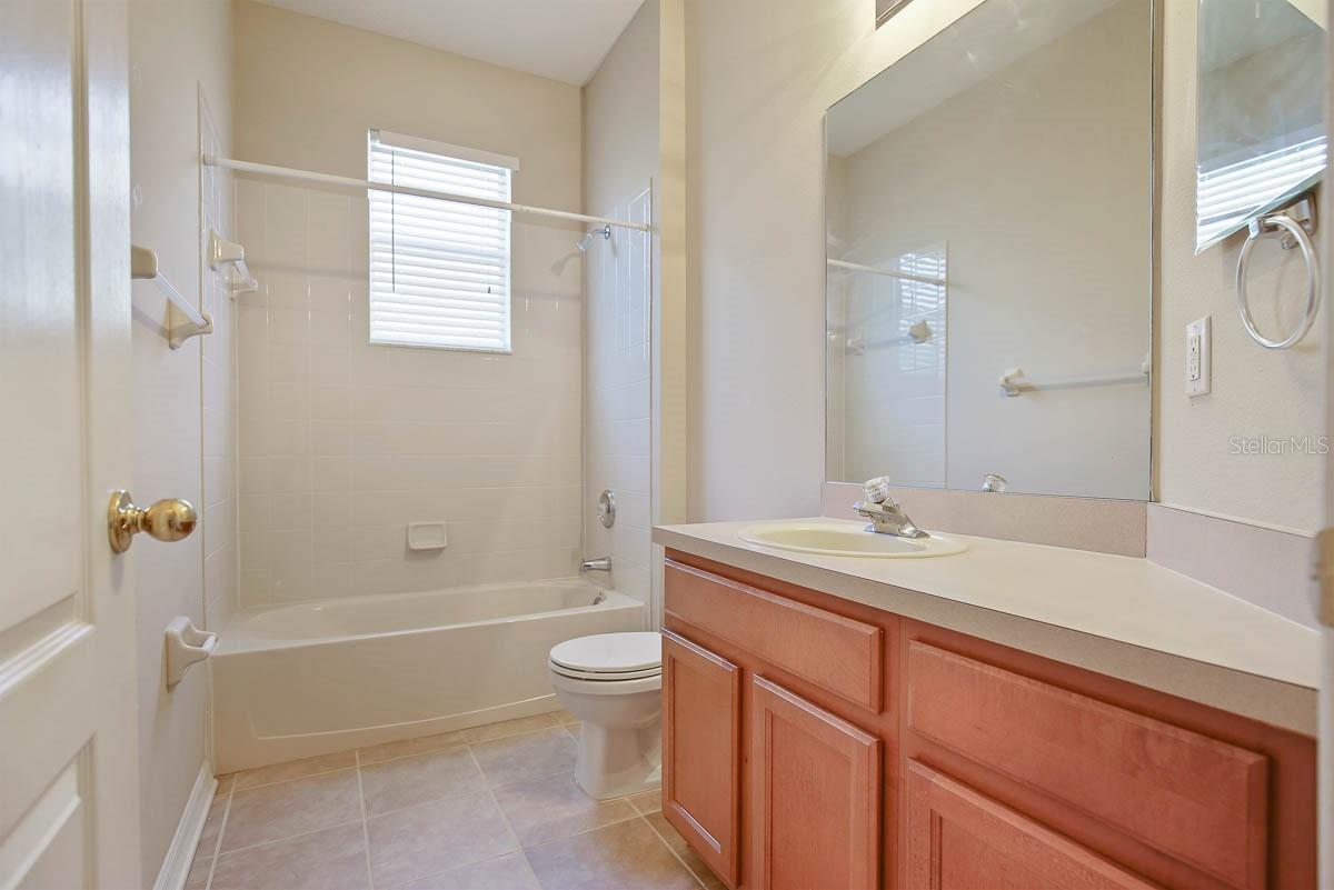 FISHHAWK RANCH PH2 PCLS O&P - Residential Lease