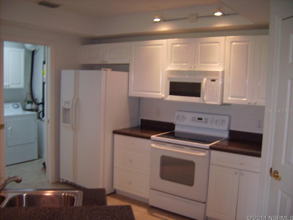 Ocean Walk Condo At Nsb Bldg 07 - Residential