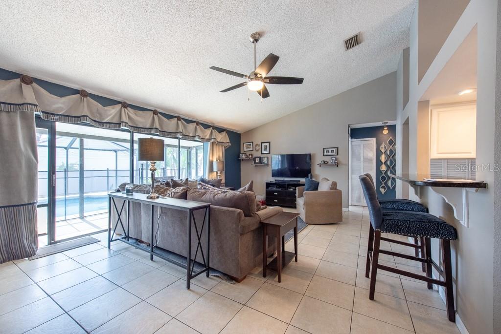 1615 LOGHILL PLACE
