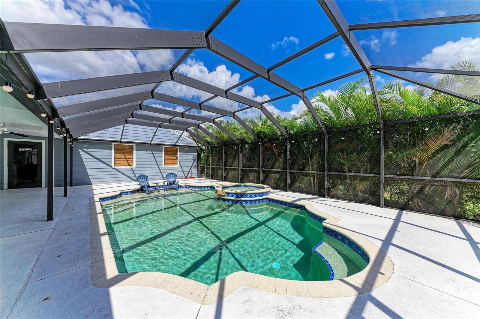 LAKE SARASOTA - Residential