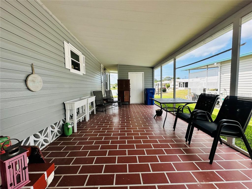 Photo of 808 53rd Avenue E #142K, Bradenton, FL 34203 (MLS # TB8378228)