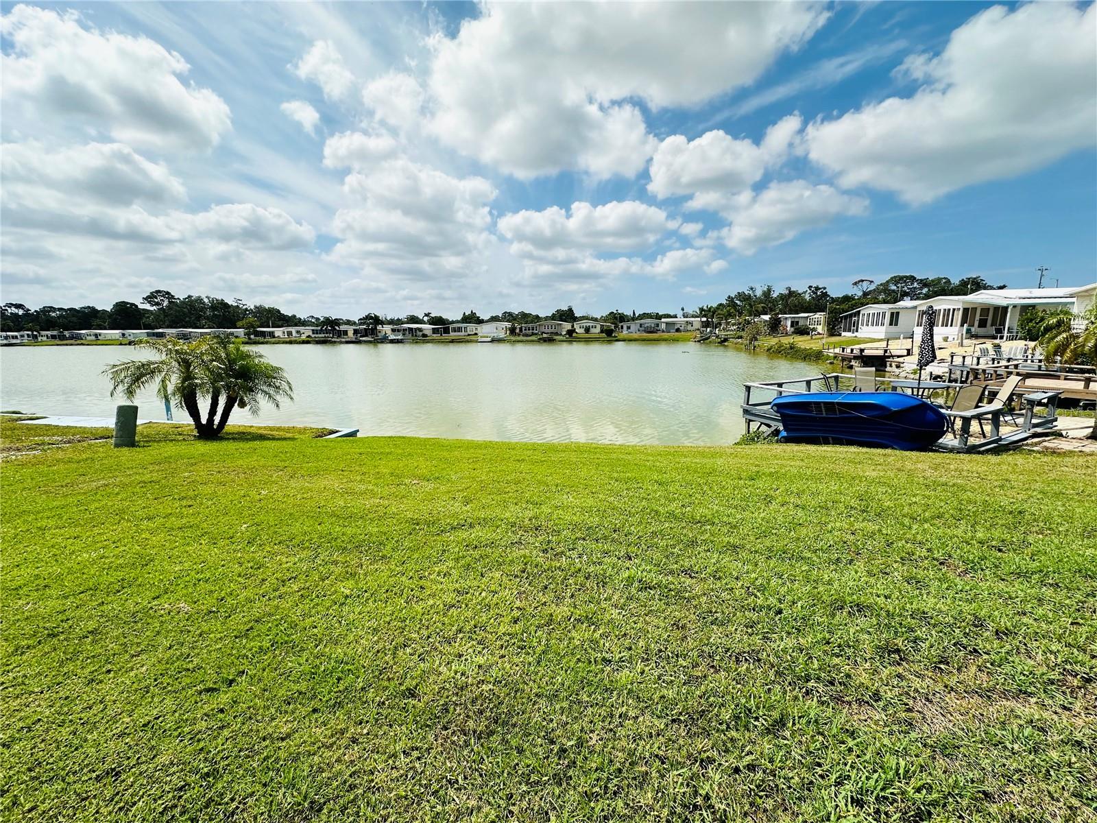 PALM LAKE ESTATES - Residential