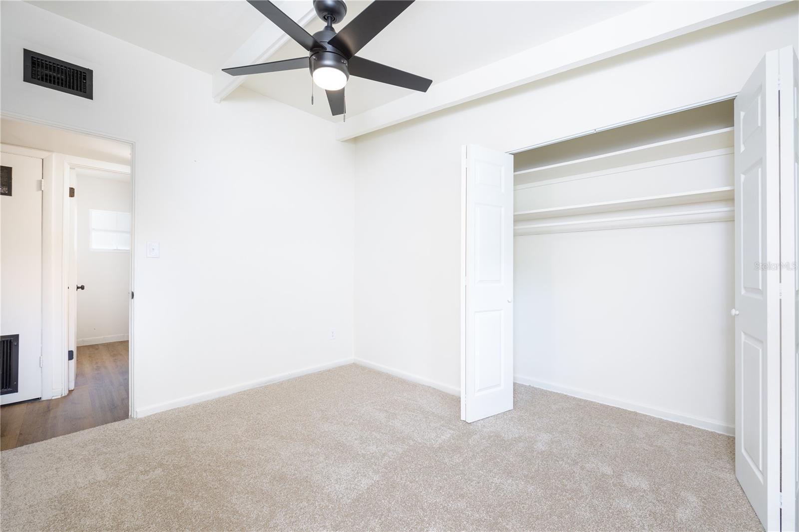 HIGHLAND COURT MANOR - Residential