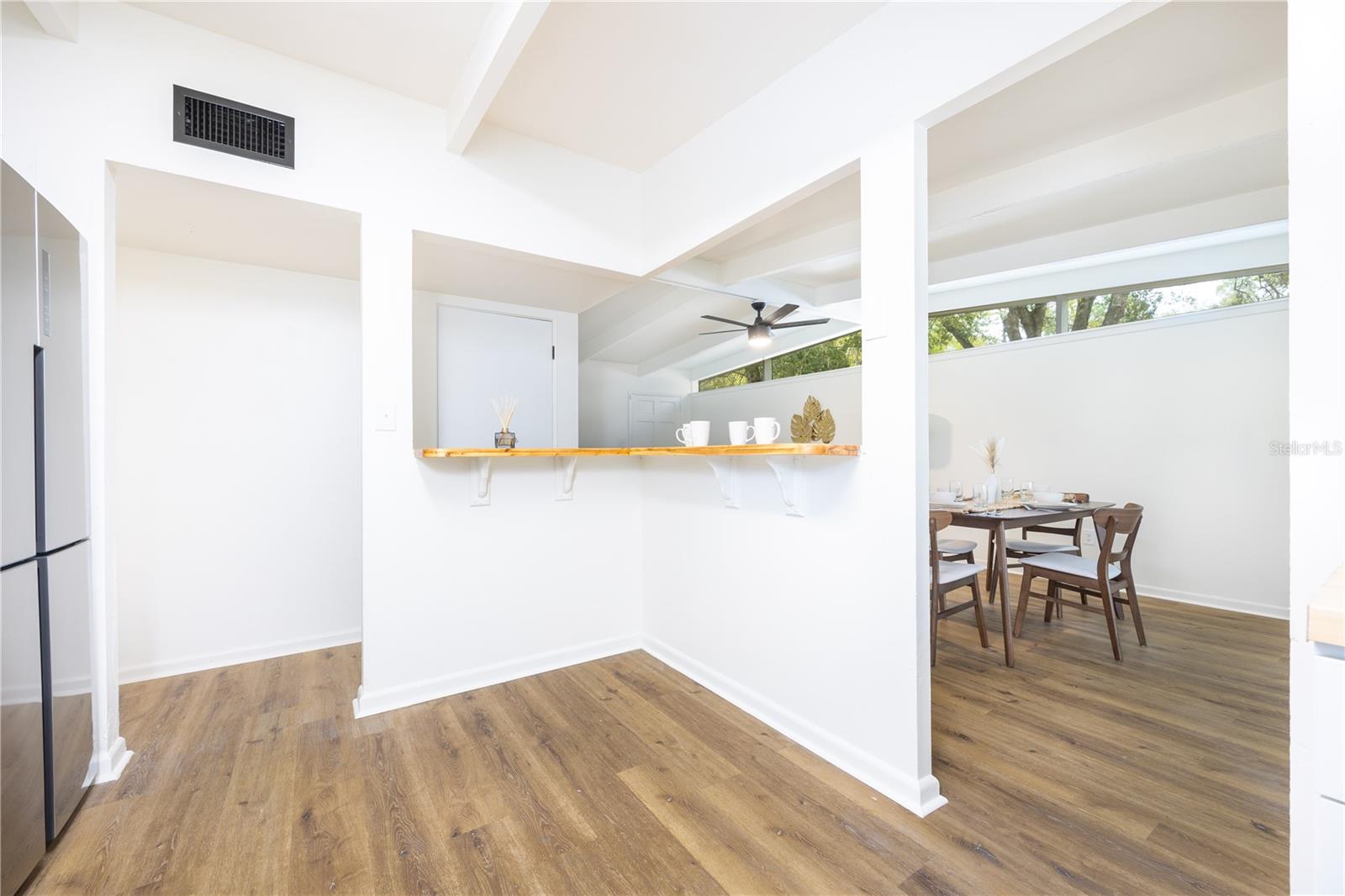 HIGHLAND COURT MANOR - Residential