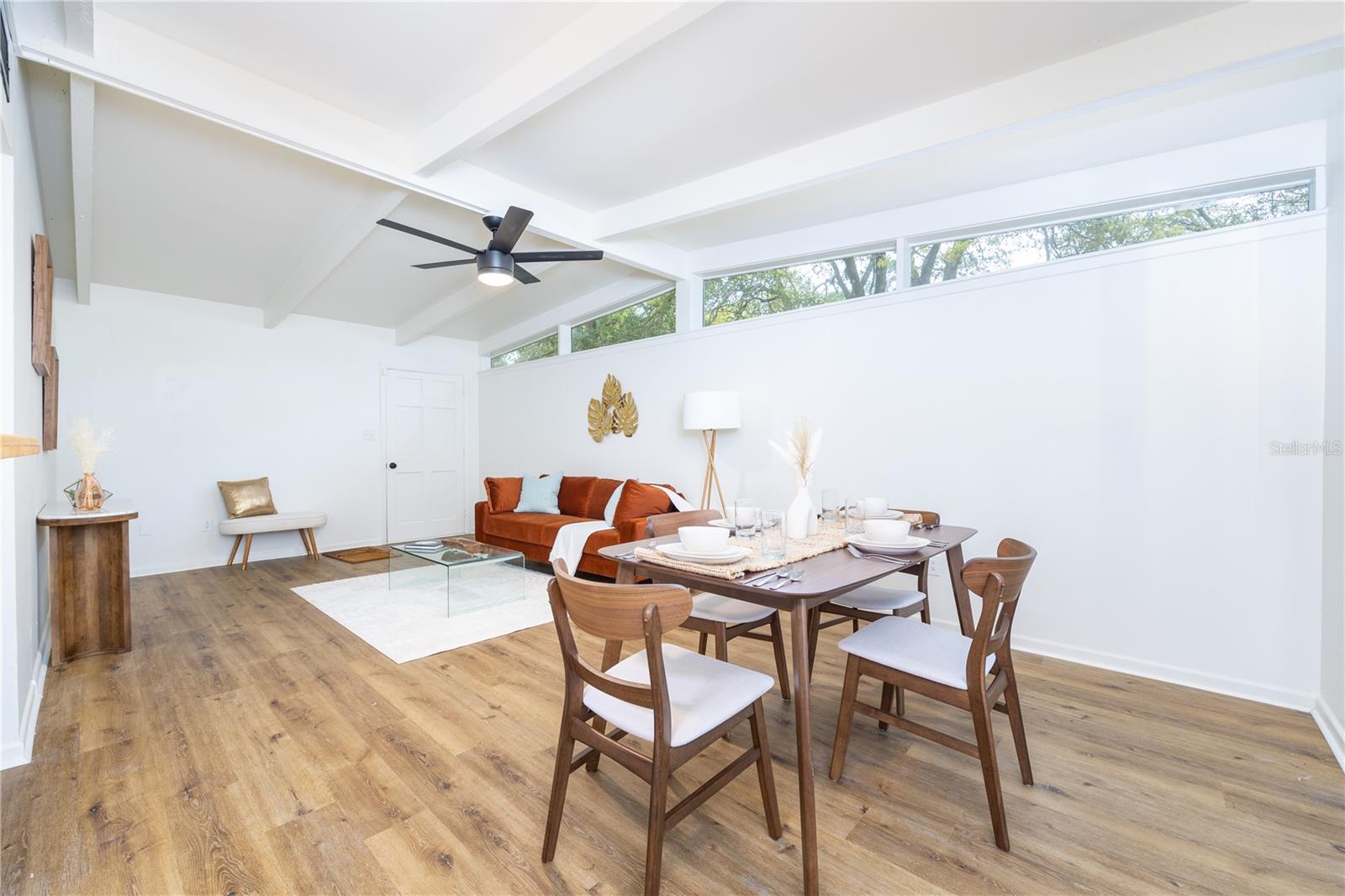 HIGHLAND COURT MANOR - Residential