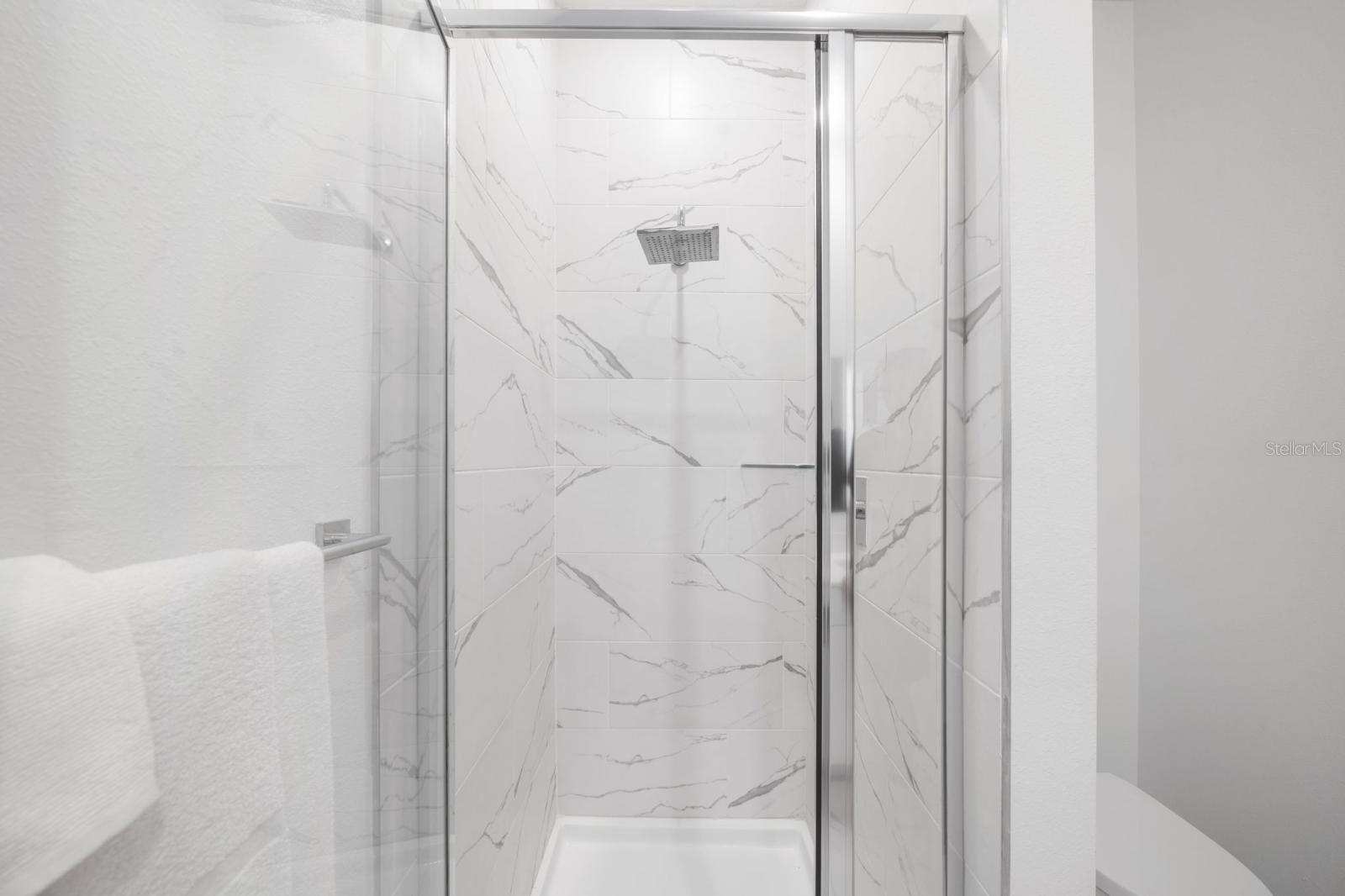 AZUR RESIDENCE - Residential Lease