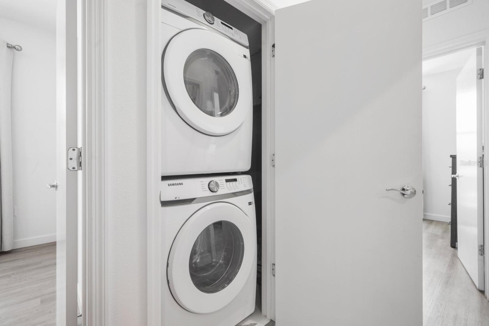 AZUR RESIDENCE - Residential Lease