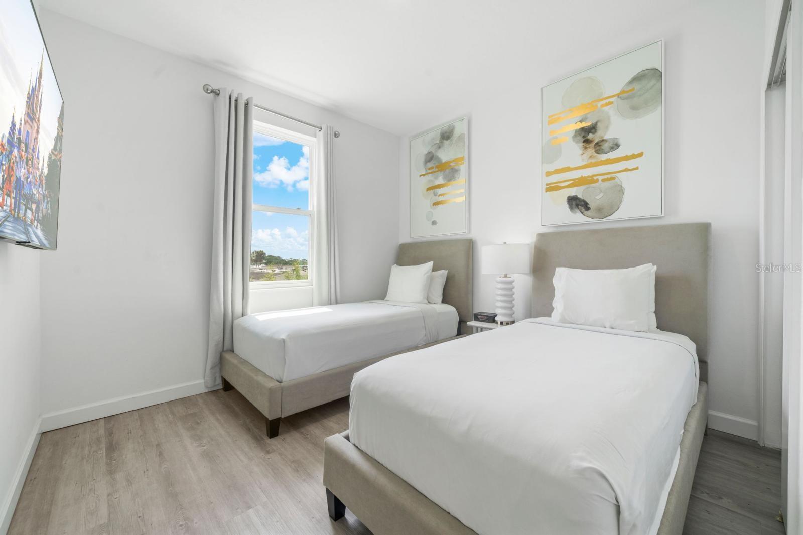 AZUR RESIDENCE - Residential Lease