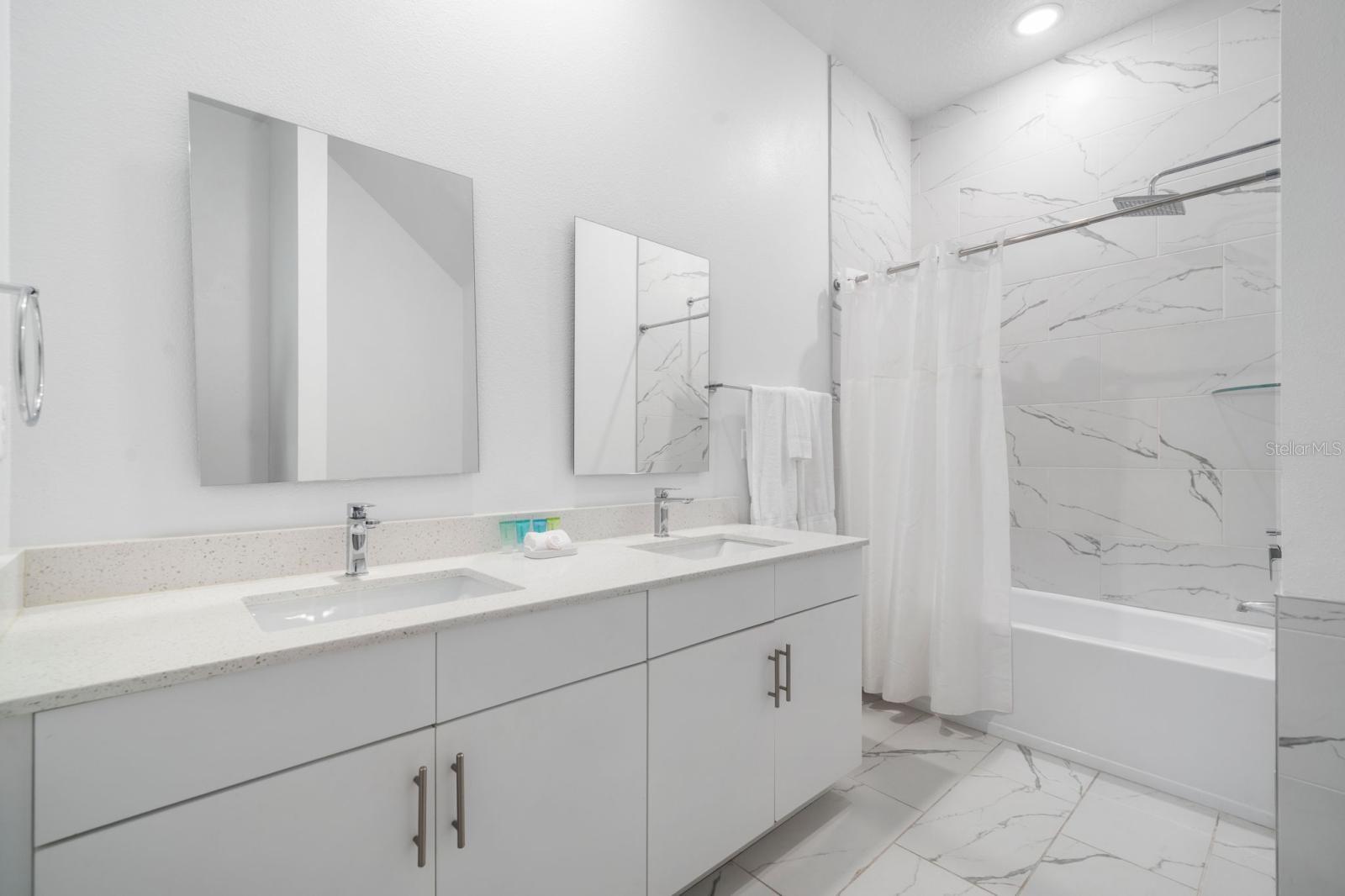 AZUR RESIDENCE - Residential Lease