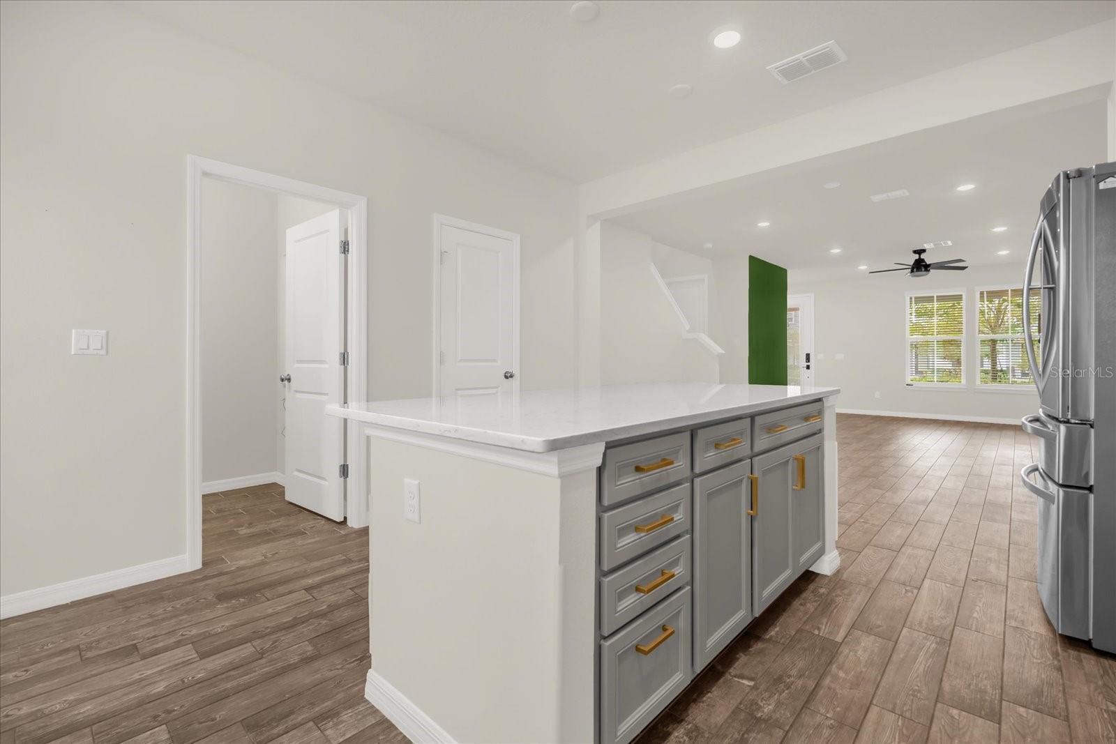 PINEWOOD RESERVE - Residential Lease