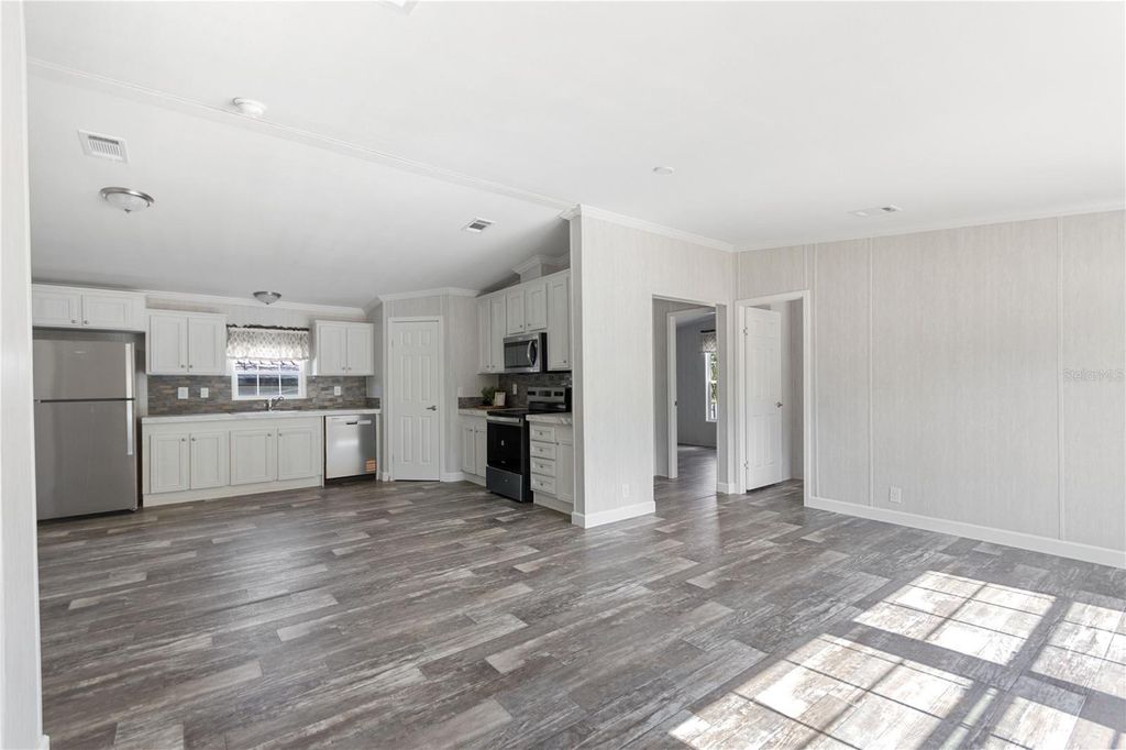 Photo of 46 Candlelight Lane, Lake Wales, FL 33859 (MLS # P4936956)