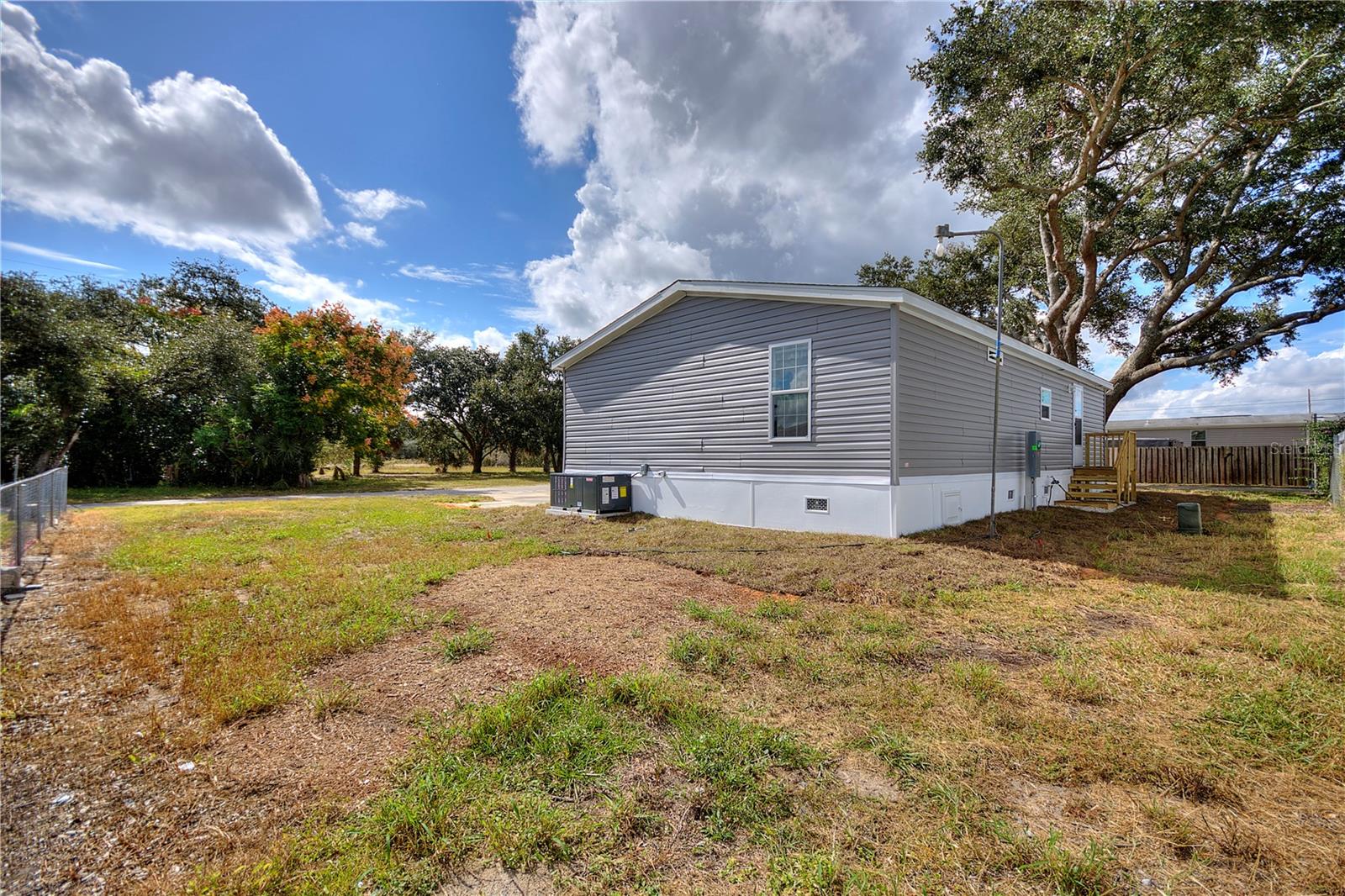 CANDLELIGHT GROVES - Residential