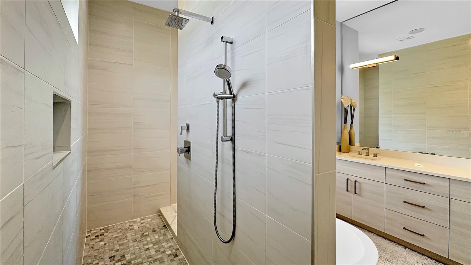 REUNION PH 2 PRCL 1 & 1A - Residential