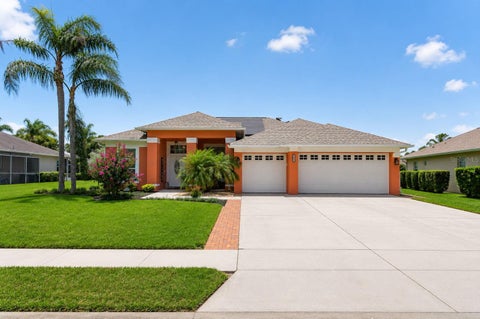 Photo of 5805 Wedgefield Drive, Zephyrhills, FL 33541 (MLS # TB8532439)