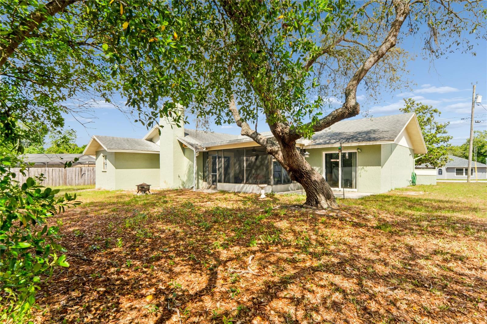 SPRING HILL - Residential