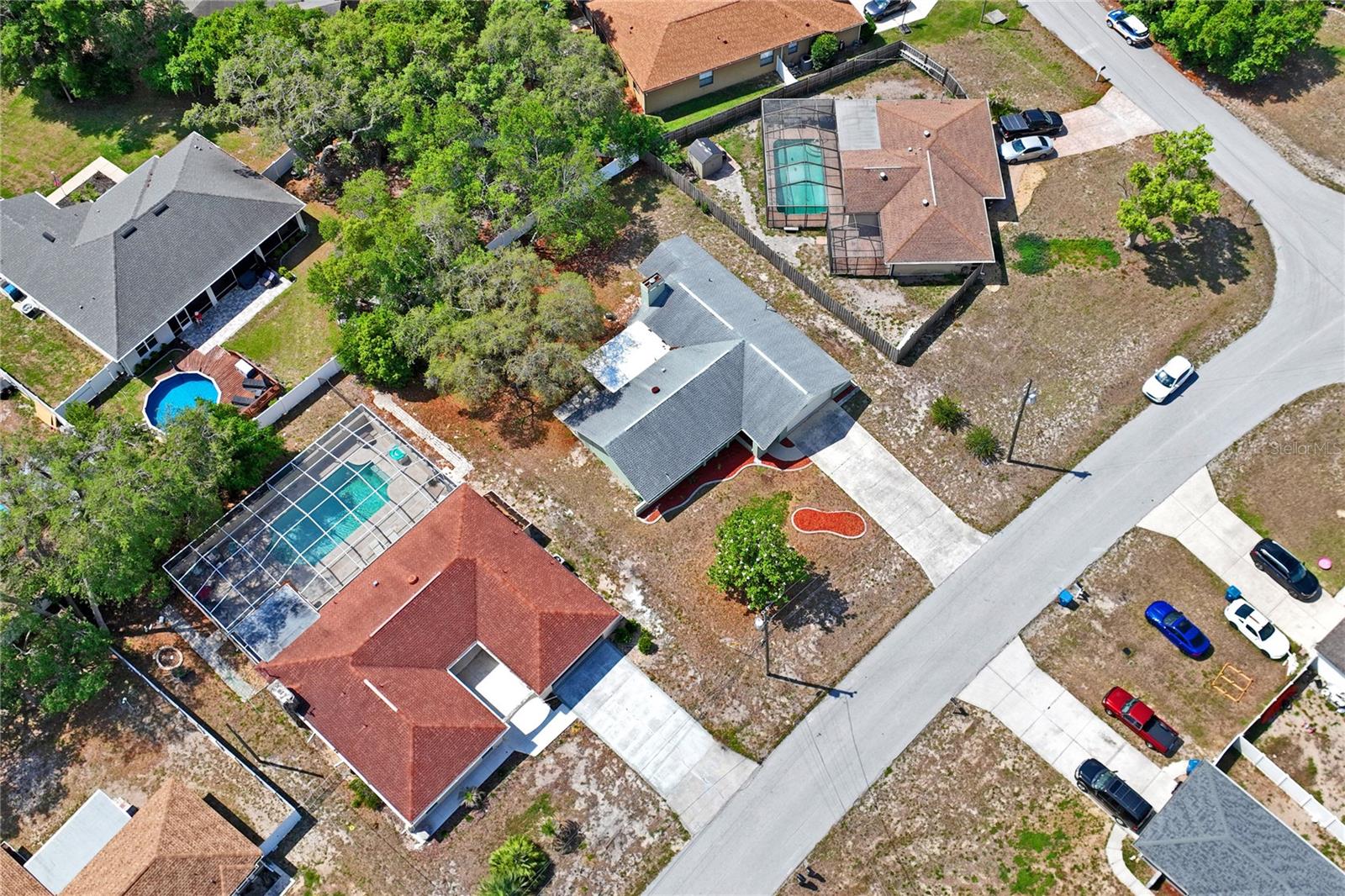 SPRING HILL - Residential