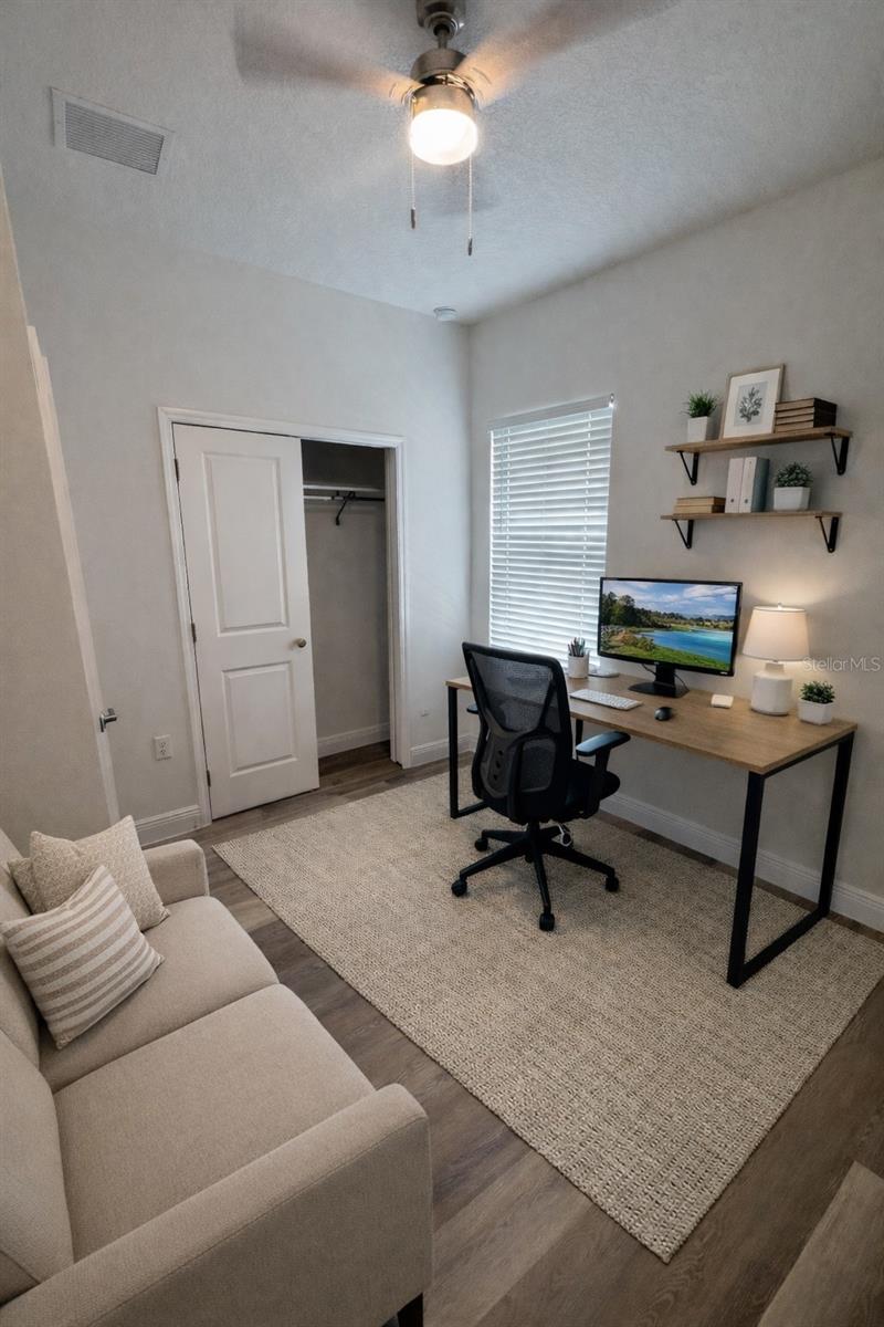 LOCKHARTS SUB - Residential