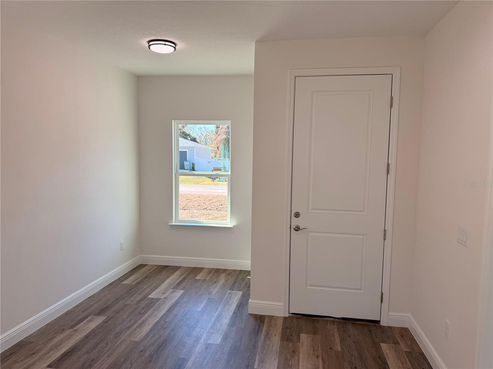 LOCKHARTS SUB - Residential