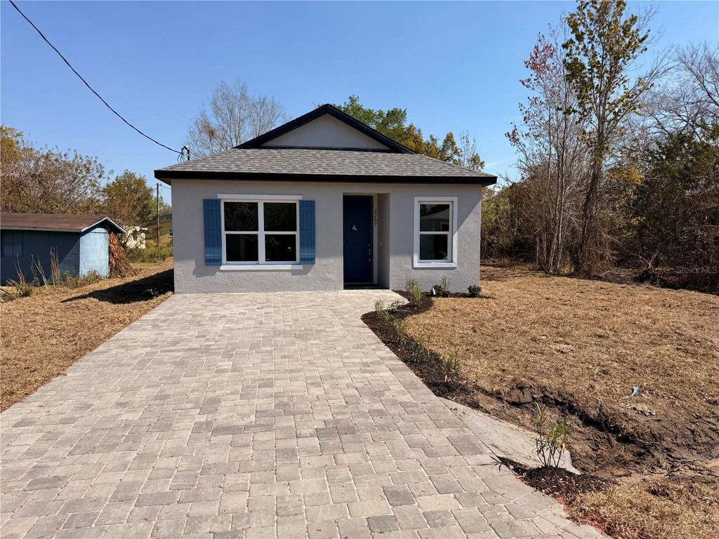 Photo of 2207 Mccarthy Avenue, Sanford, FL 32771 (MLS # O6386592)