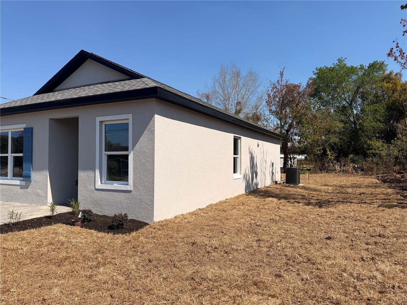 LOCKHARTS SUB - Residential