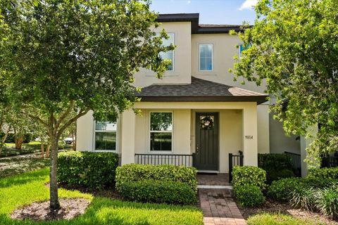 Photo of 9814 Amber Chestnut Way, Winter Garden, FL 34787 (MLS # O6321210)