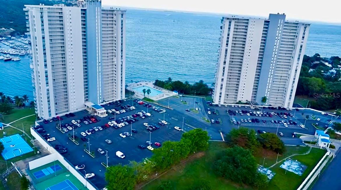 CONDOMINIO DOS MARINAS - Residential