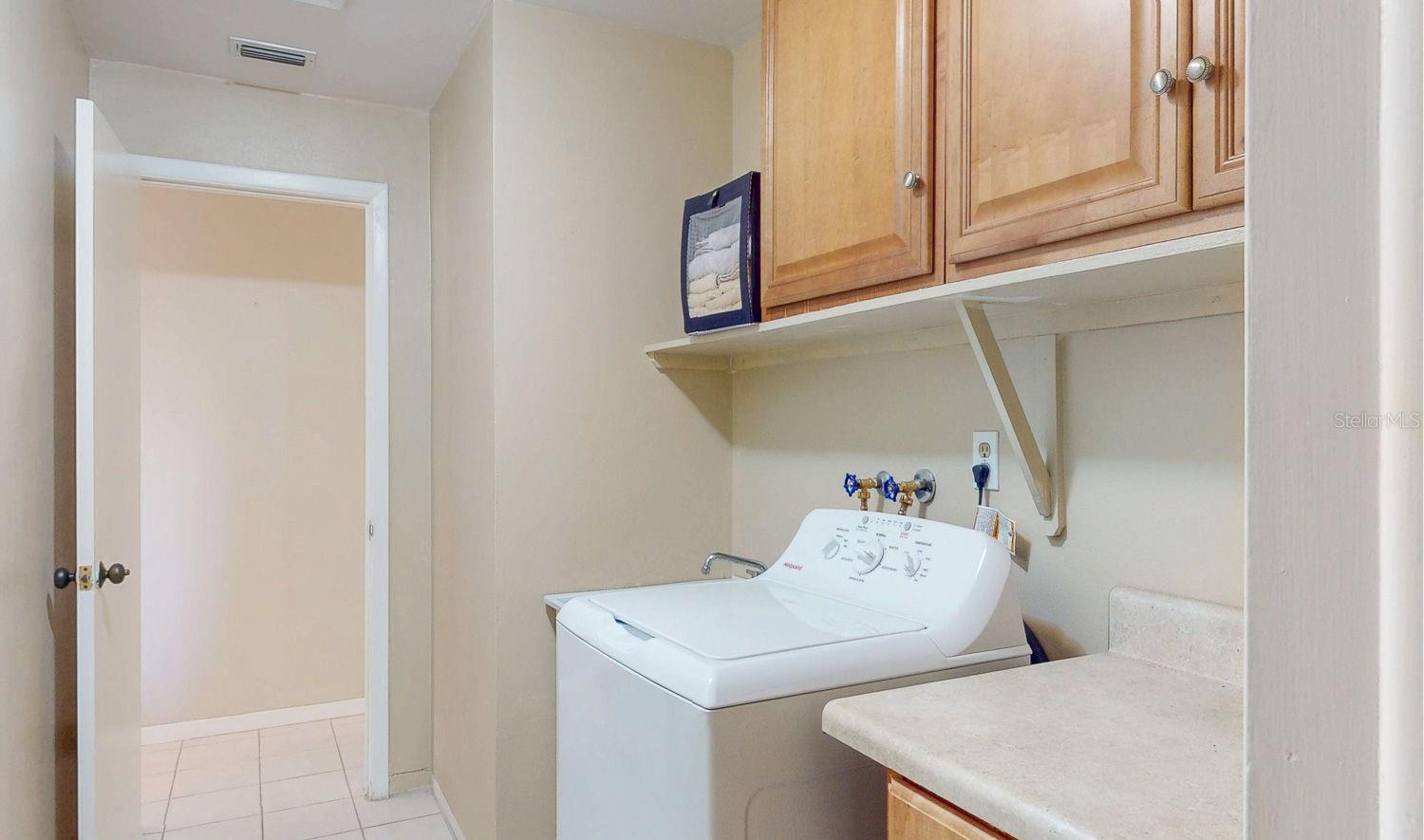 BELLE VISTA SHORES - Residential Lease