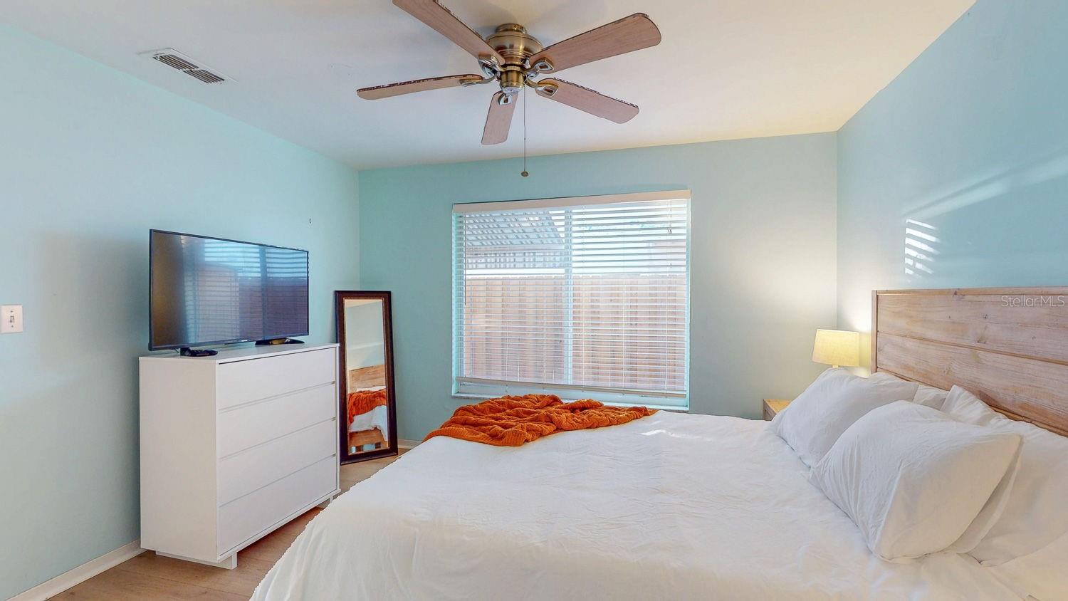 BELLE VISTA SHORES - Residential Lease