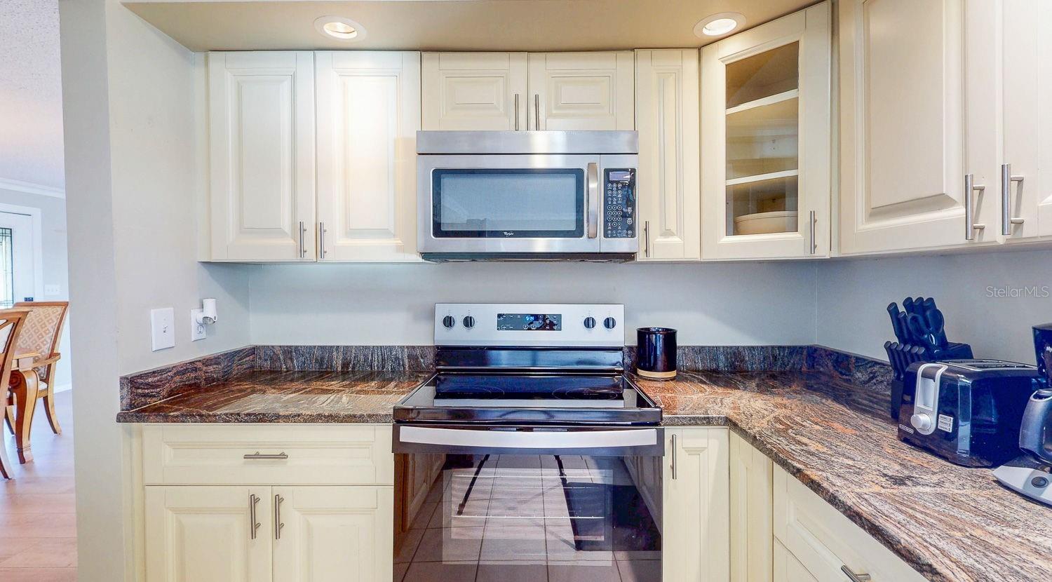 BELLE VISTA SHORES - Residential Lease