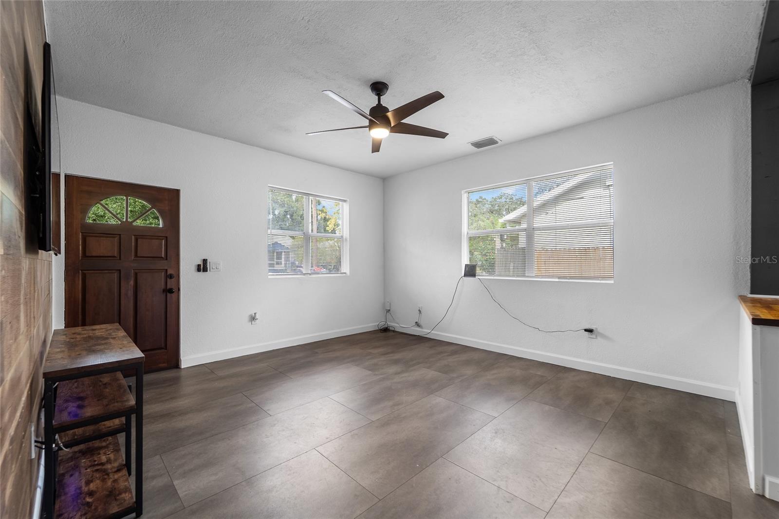 1309 E FRIERSON AVENUE