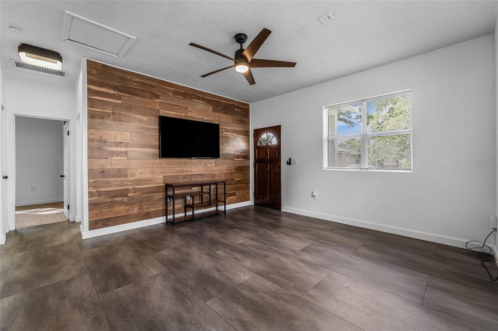 Photo of 1309 E Frierson Avenue, Tampa, FL 33603 (MLS # TB8439198)