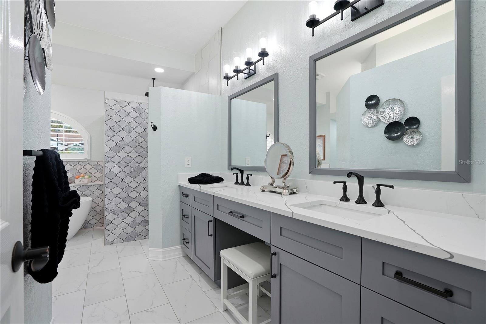 WOODS AT LAKE SEMINOLE UNIT TWO - Residential