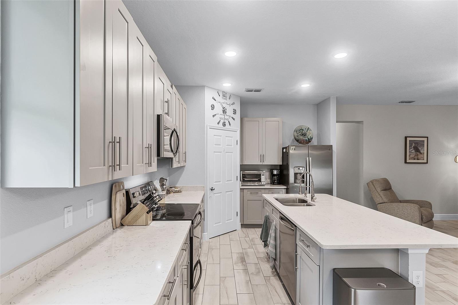 1020 TAPROOT DRIVE