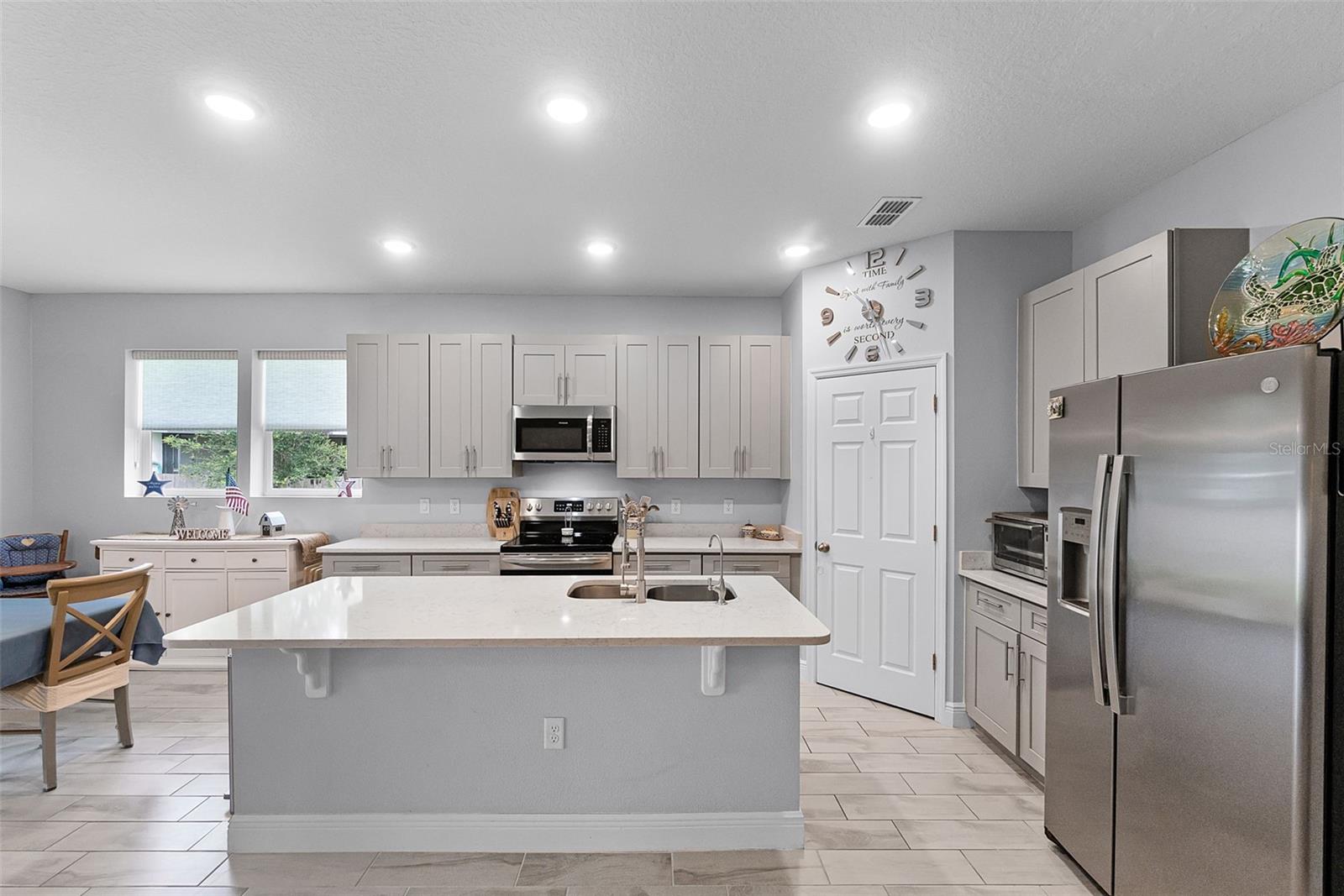 1020 TAPROOT DRIVE