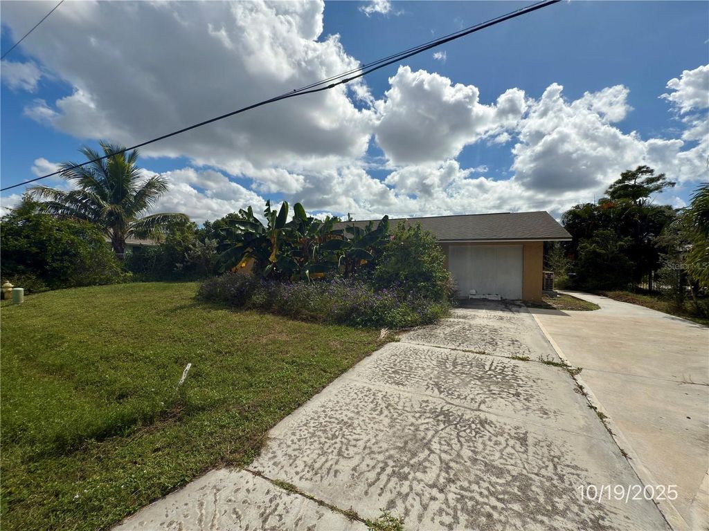 Photo of 9112 Pineapple Road, Fort Myers, FL 33967 (MLS # TB8439674)