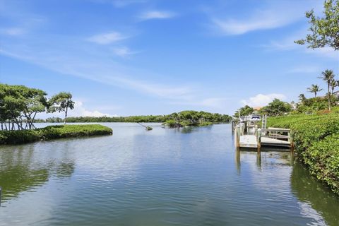 Photo of 3606 Fair Oaks Place, Longboat Key, FL 34228 (MLS # A4694394)